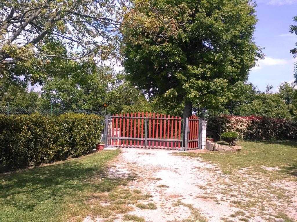 Al Bosco Delle Api Hotel Gallicchio Exterior photo
